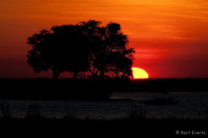 DSC_4139.jpg - Sunset on Chobe River