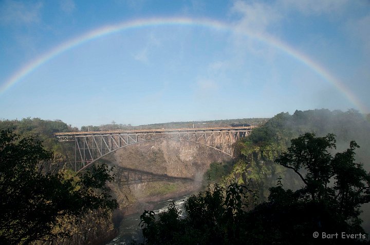 DSC_3994.jpg - Rainbow over the Bridge connecting Zambia and Zimbabwe