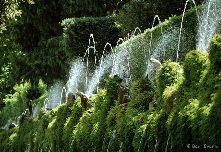 Scan10124.jpg - A beautiful lush garden with famous for its fountains