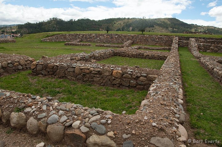 DSC_9424.JPG - Inca ruins in Cuenca
