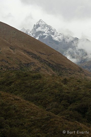 eDSC_0389.JPG - View on cotacachi mountain (4700m)