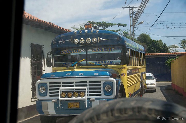 DSC_6708_1.JPG - Local Bus